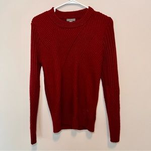 ☀️ Eddie Bauer Sweater